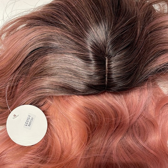 Pink ombré wig 24” - Picture 6 of 6